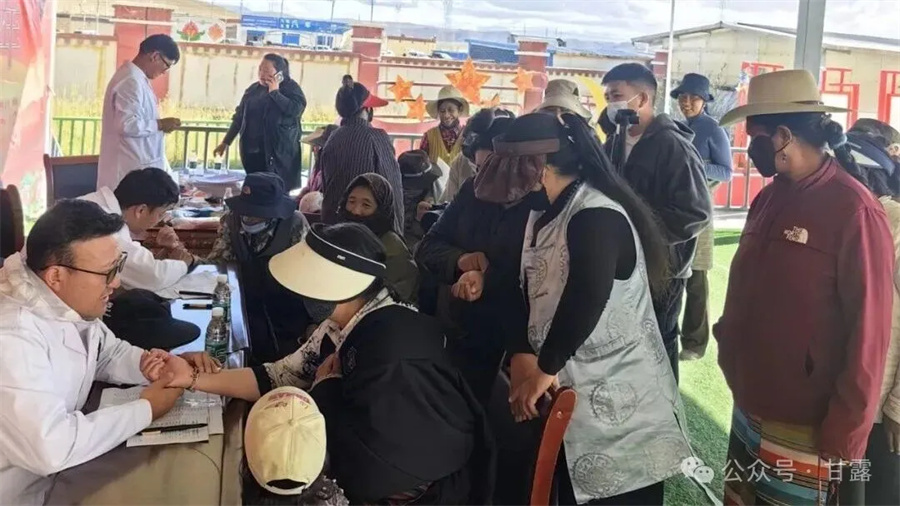 1758362943686288.jpg 640.jpg