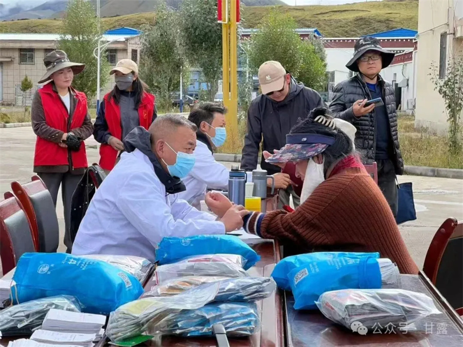 1758363297436076.jpg 640.jpg